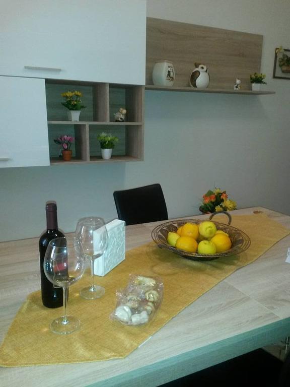 Ferienwohnung Le Tre Rose Di Mary Avola Zimmer foto